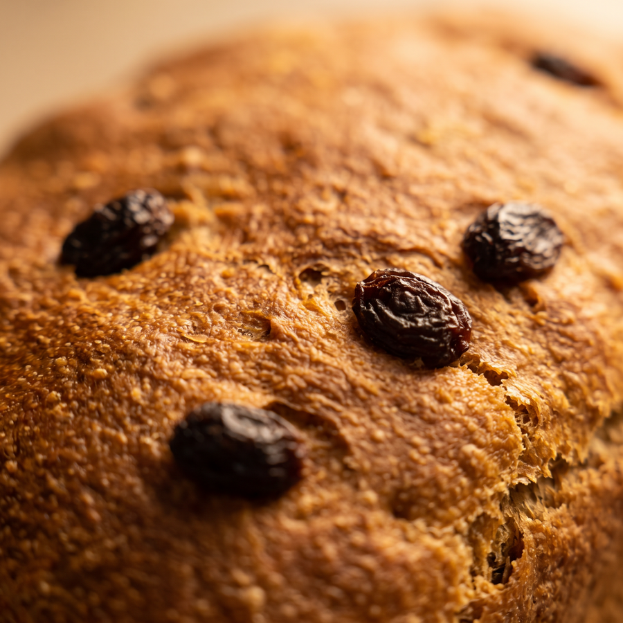 Pain intégral aux raisins et à la cannelle
